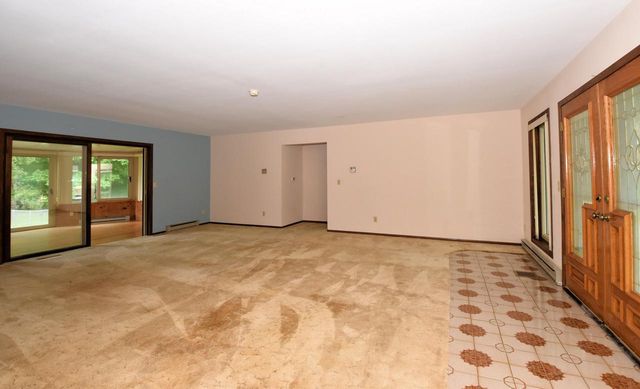 W326S3530 Mesa TRAIL, Dousman, WI 53118