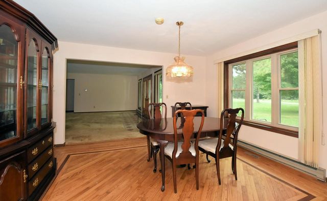 W326S3530 Mesa TRAIL, Dousman, WI 53118