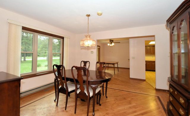 W326S3530 Mesa TRAIL, Dousman, WI 53118