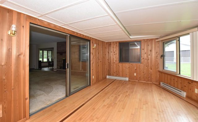 W326S3530 Mesa TRAIL, Dousman, WI 53118