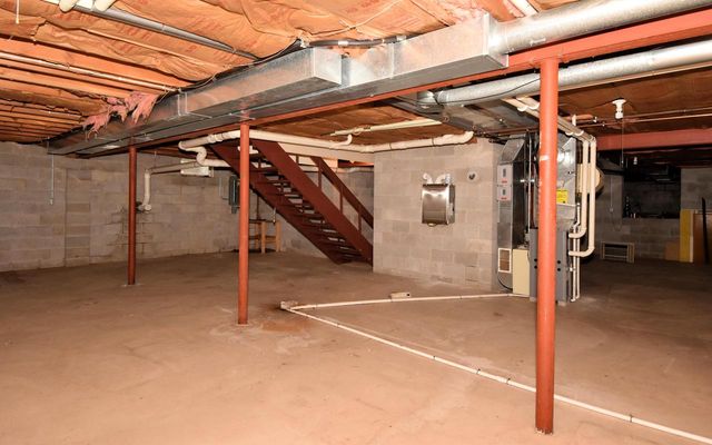 W326S3530 Mesa TRAIL, Dousman, WI 53118