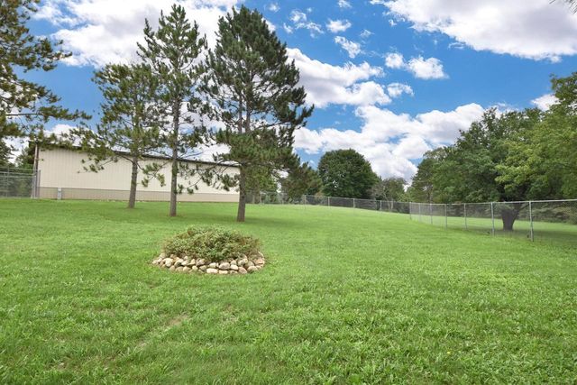 W326S3530 Mesa TRAIL, Dousman, WI 53118