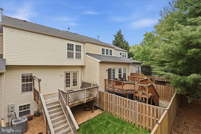 14279 GLADE SPRING DR, Centreville, VA 20121