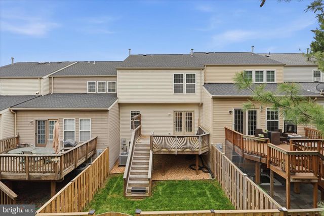 14279 GLADE SPRING DR, Centreville, VA 20121