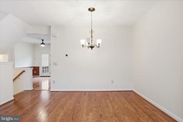 14279 GLADE SPRING DR, Centreville, VA 20121
