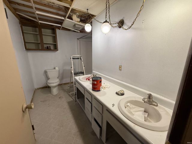 1015 W Jefferson Street, Kokomo, IN 46901