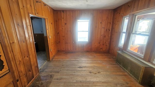 118 Wait, Springfield, MA 01104