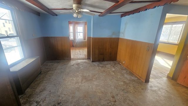 118 Wait, Springfield, MA 01104