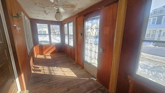 118 Wait, Springfield, MA 01104