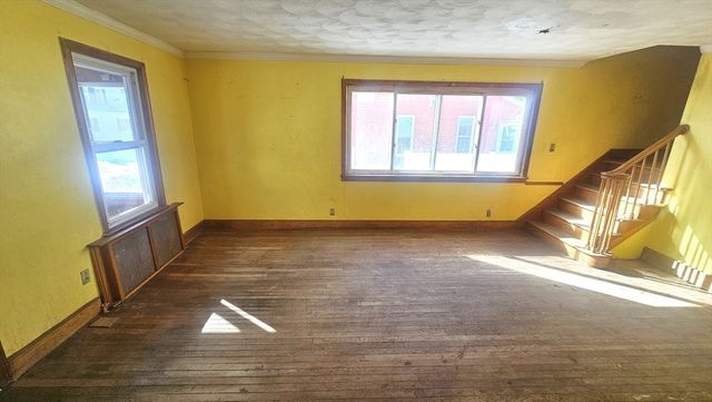 118 Wait, Springfield, MA 01104