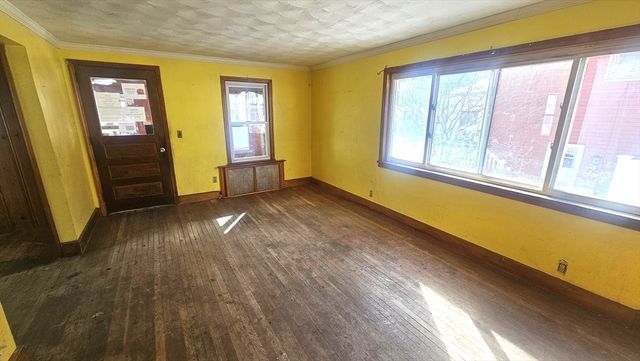 118 Wait, Springfield, MA 01104