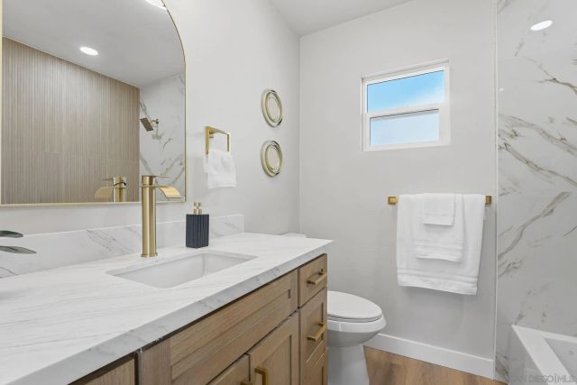 8758 Dallas St, La Mesa, CA 91942