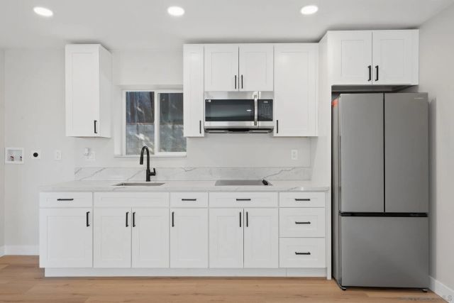 8758 Dallas St, La Mesa, CA 91942