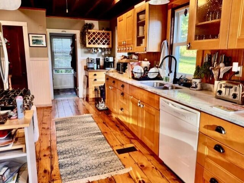 75 City Point Road, Portland, ME 04108 — photo 5