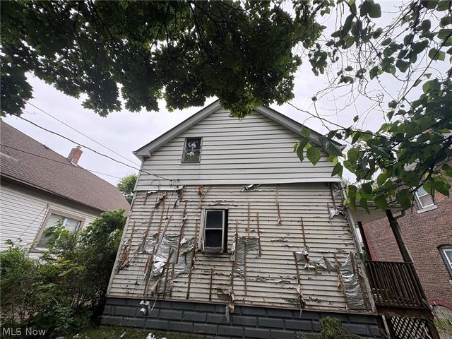9611 Prince Avenue, Cleveland, OH 44105