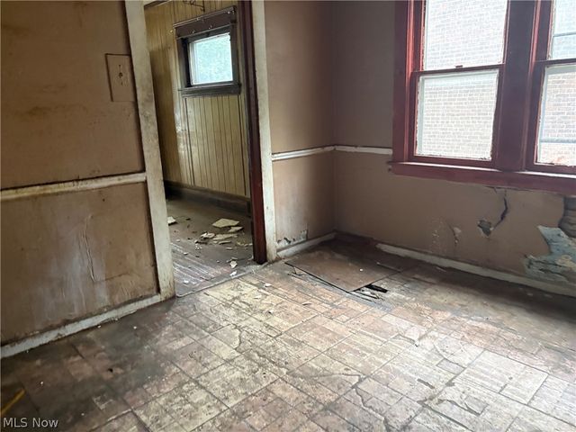 9611 Prince Avenue, Cleveland, OH 44105