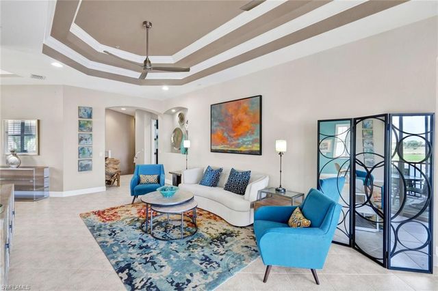 8755 Coastline CT 202, Naples, FL 34120