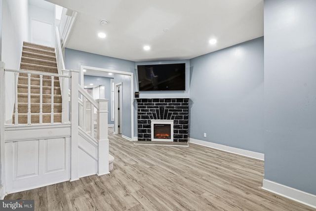 4045 OLD YORK, Philadelphia, PA 19140