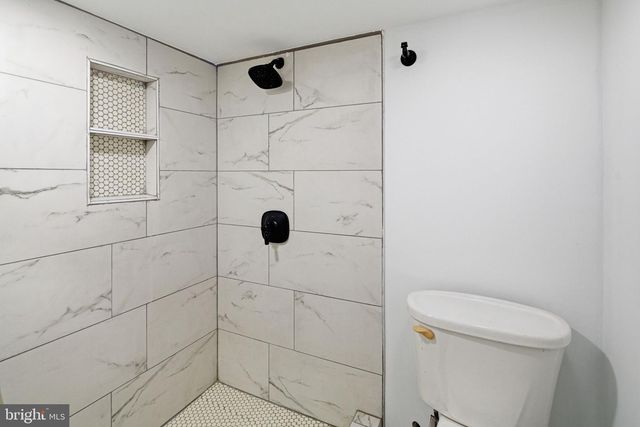 4045 OLD YORK, Philadelphia, PA 19140