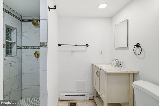 4045 OLD YORK, Philadelphia, PA 19140