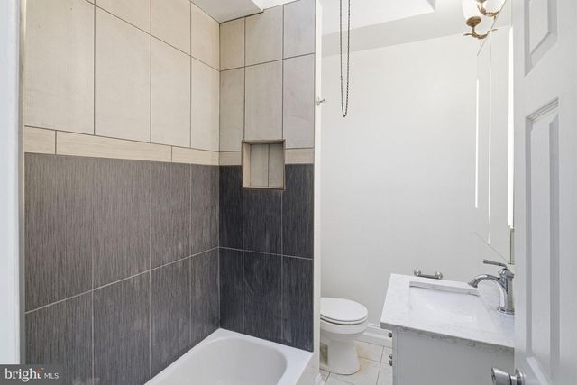 4045 OLD YORK, Philadelphia, PA 19140