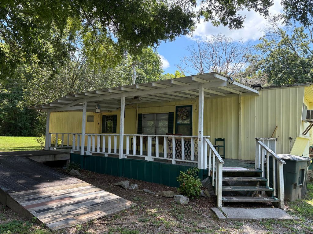 145 Cottonport Ferry Road, Decatur, TN 37322