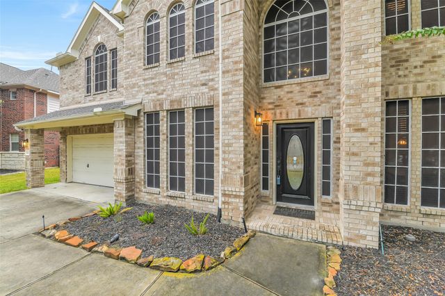 30214 Vinebriar Drive, Spring, TX 77386