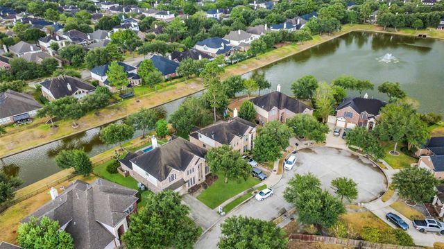 30214 Vinebriar Drive, Spring, TX 77386