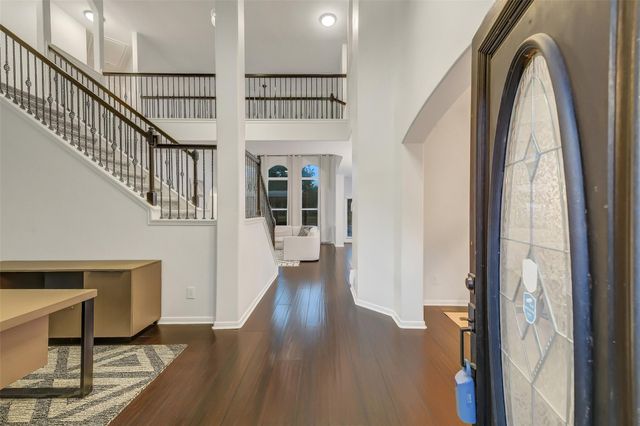 30214 Vinebriar Drive, Spring, TX 77386