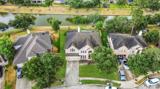 30214 Vinebriar Drive, Spring, TX 77386
