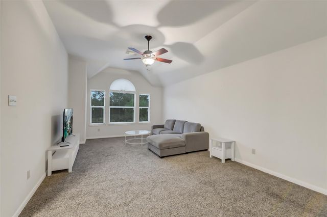 30214 Vinebriar Drive, Spring, TX 77386