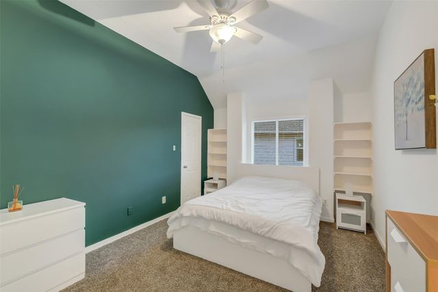 30214 Vinebriar Drive, Spring, TX 77386
