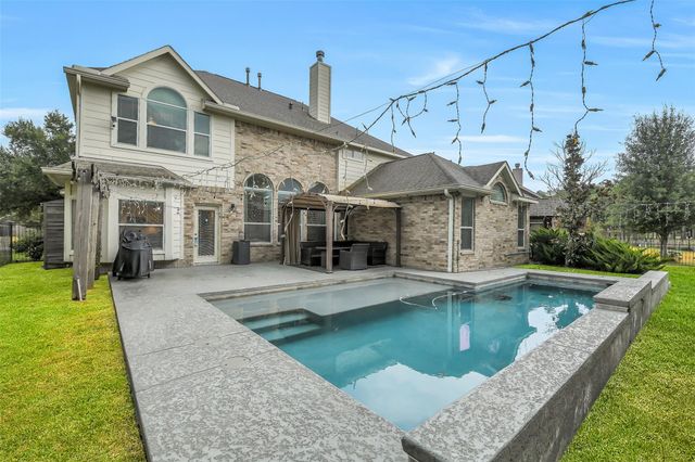 30214 Vinebriar Drive, Spring, TX 77386