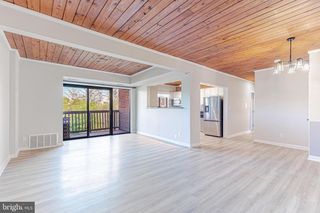 53 SKYHILL RD #303, Alexandria, VA 22314