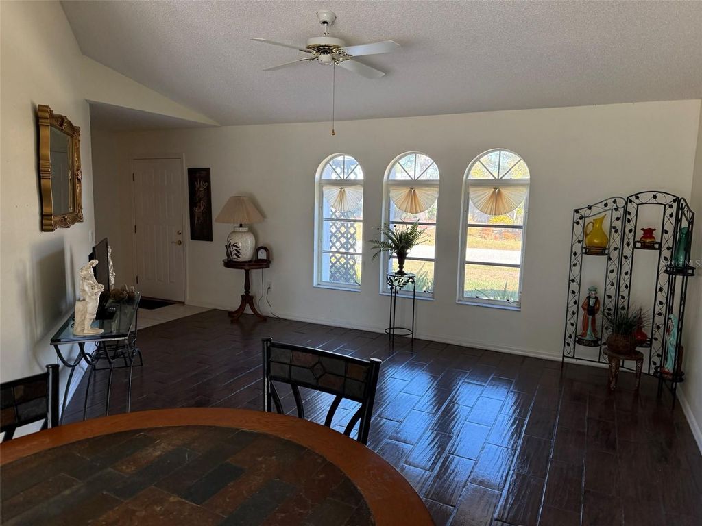 Image 6 of property listing at 11327 STARFLOWER AVENUE, Englewood, FL 34224