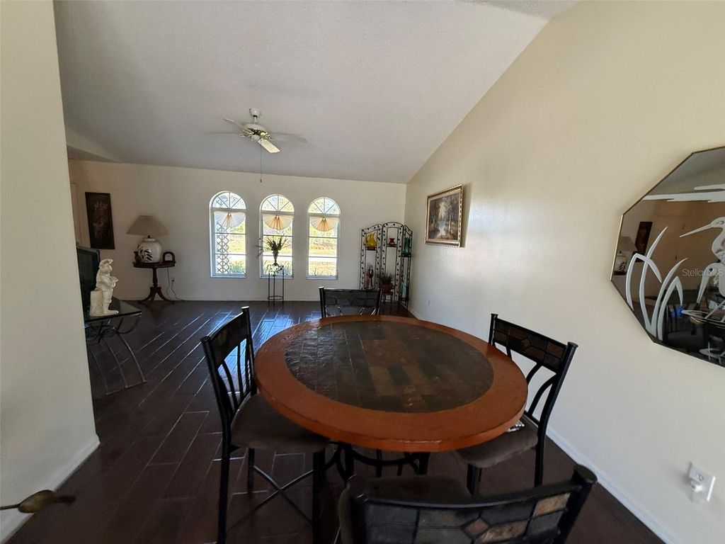 Image 9 of property listing at 11327 STARFLOWER AVENUE, Englewood, FL 34224