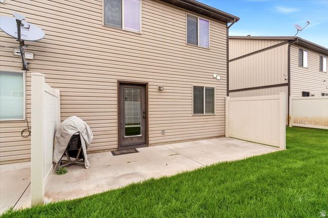 1141 W LANCELOT LN, West Haven, UT 84401