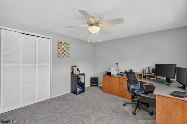 11 Marigold Ln, Franklin Twp., NJ 08873