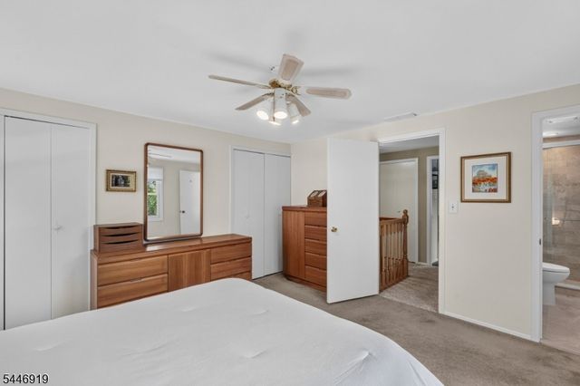 11 Marigold Ln, Franklin Twp., NJ 08873