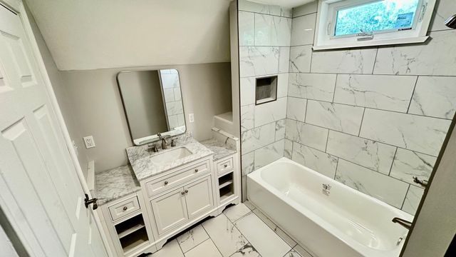12 Madison St, Taunton, MA 02780