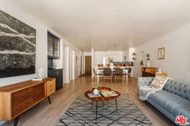 1559 Winona Boulevard F2, Los Angeles, CA 90027