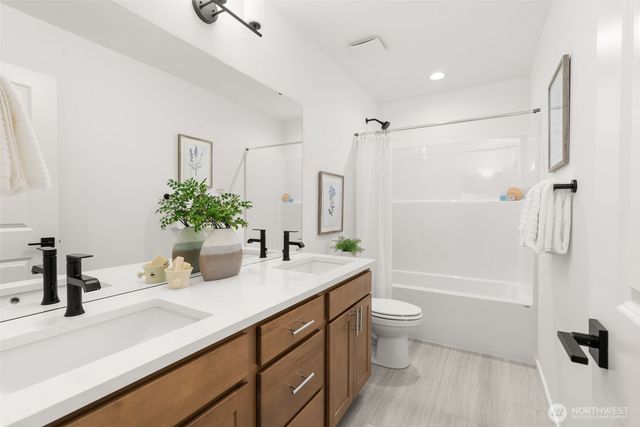 3201 219th Avenue E, Bonney Lake, WA 98391