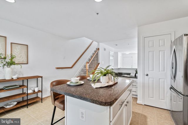 605 HOLLOWSTONE RD, Frederick, MD 21703