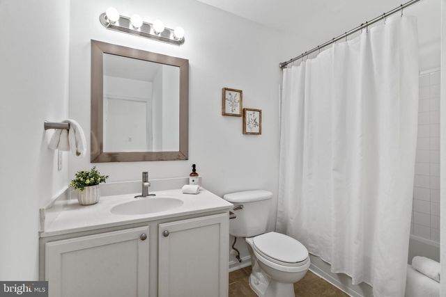 605 HOLLOWSTONE RD, Frederick, MD 21703