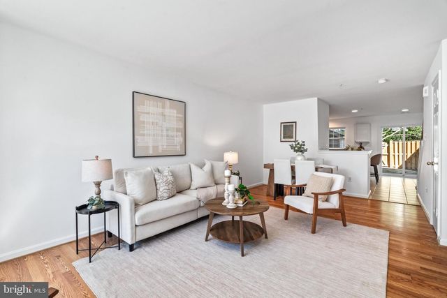 605 HOLLOWSTONE RD, Frederick, MD 21703