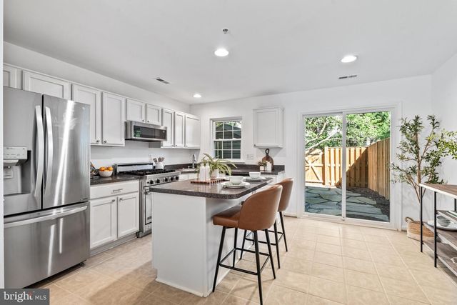 605 HOLLOWSTONE RD, Frederick, MD 21703