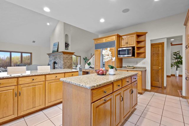 W7828 HILLVIEW ROAD, Hortonville, WI 54944