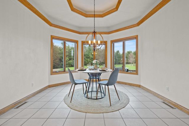 W7828 HILLVIEW ROAD, Hortonville, WI 54944
