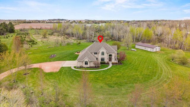 W7828 HILLVIEW ROAD, Hortonville, WI 54944