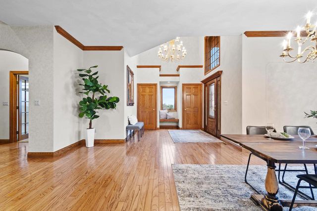 W7828 HILLVIEW ROAD, Hortonville, WI 54944